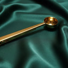 Cuillère à thé dorée
