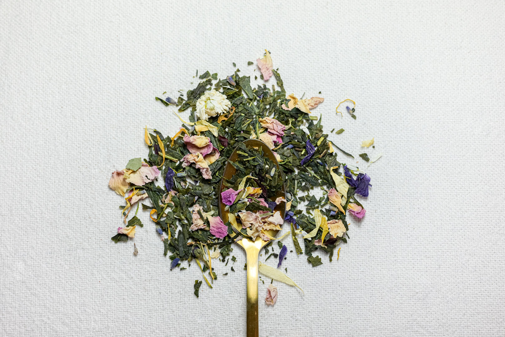 thé vert jasmin rose pluie fleurie